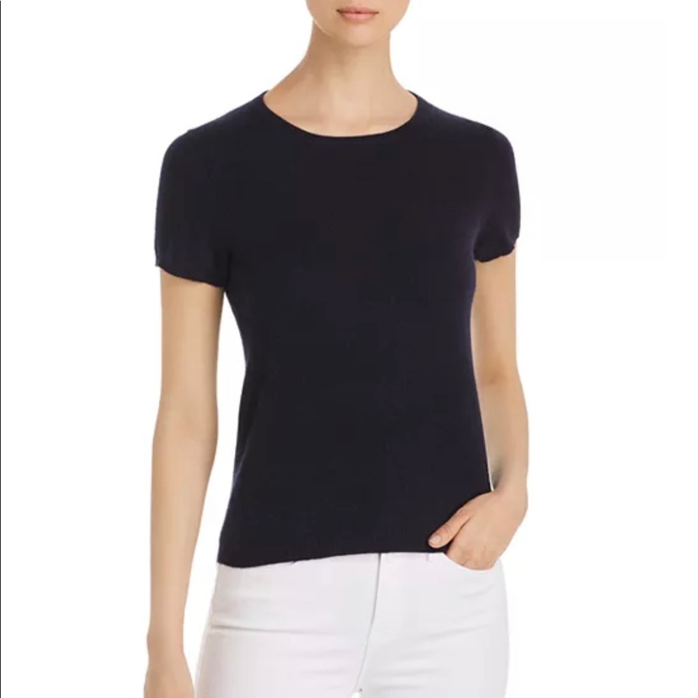 Bloomingdale’s 100% cashmere short sleeve sweater